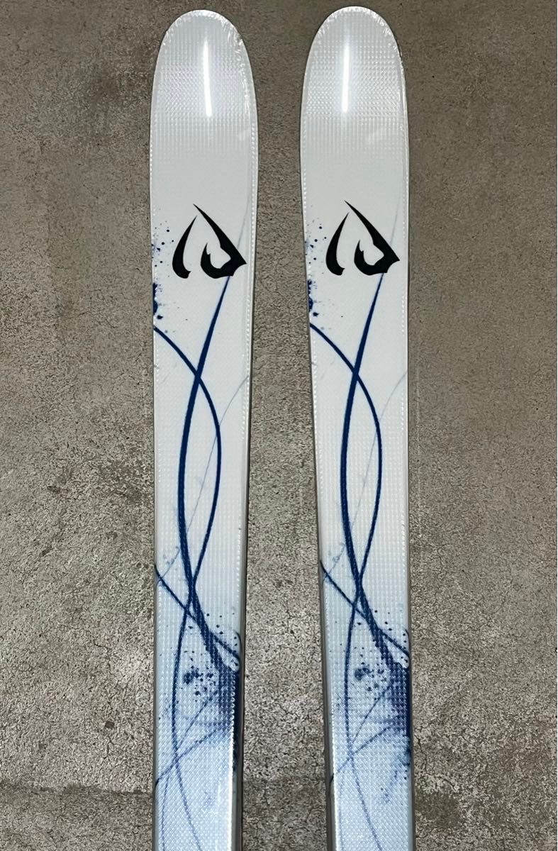 新品未使用品】ID one (アイディーワン) MR-SG 172cm モーグル 新品未使用品】ID one (アイディーワン) MR-SG 172cm モーグル