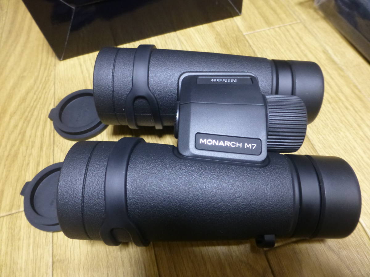 双眼鏡 ニコン Nikon MONARCH M7 8x42 EDレンズ メーカー保証残あり 美品_画像3