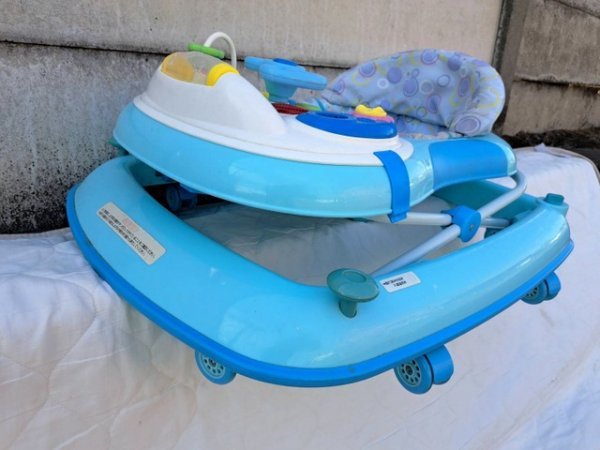 USED for baby baby-walker height adjustment possible blue group 