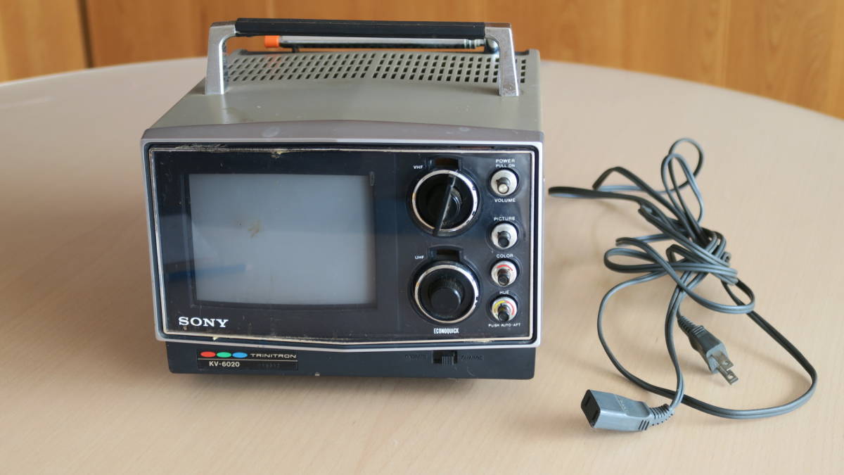 STD45998八 SONY トリニトロン ポータブルテレビ 小型 STD45998八 SONY トリニトロン ポータブルテレビ 小型