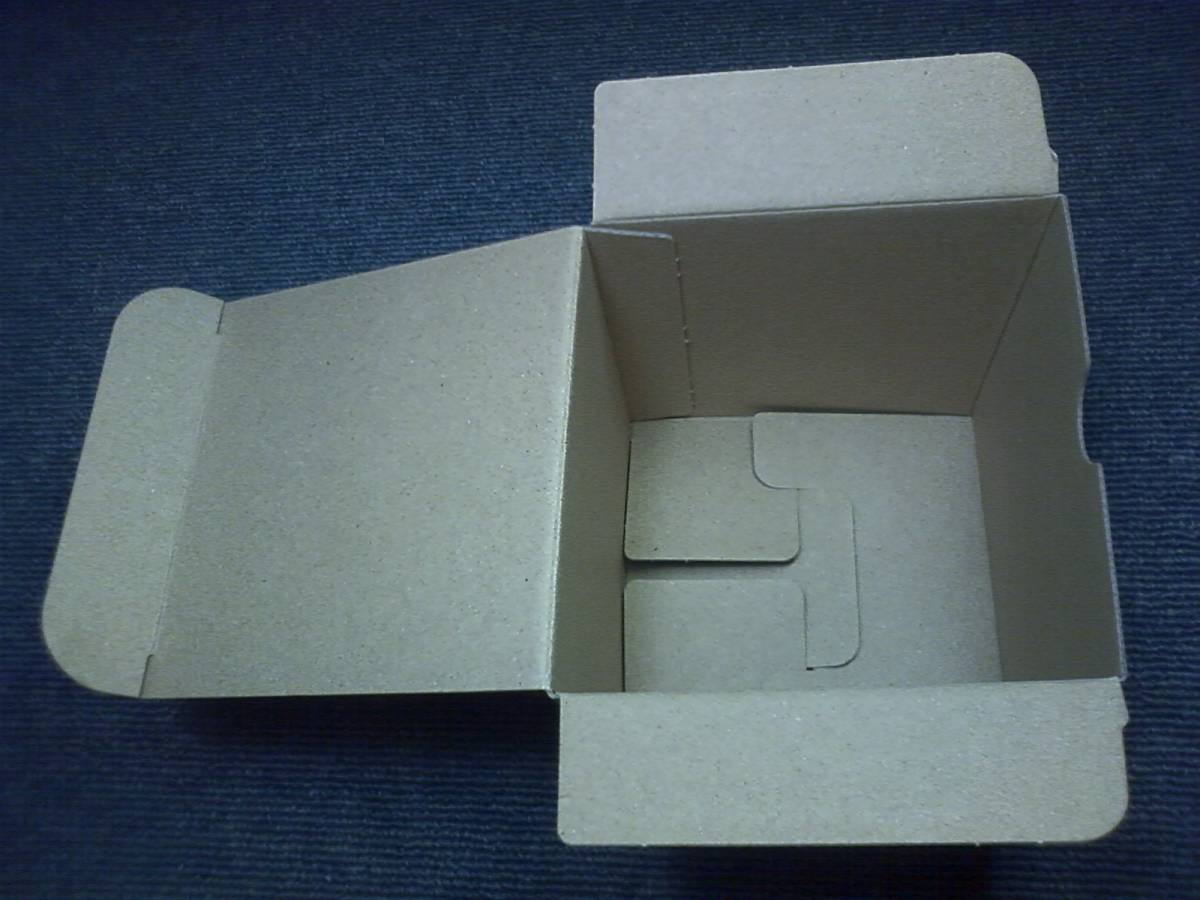  картон one внутренний размер длина 100× ширина 100× глубина 100mm толщина 1.1mm не собранный не использовался 7 листов примерно 37g мелкие вещи для нестандартная пересылка 10cm угол 10cm куб body кейс JE-31