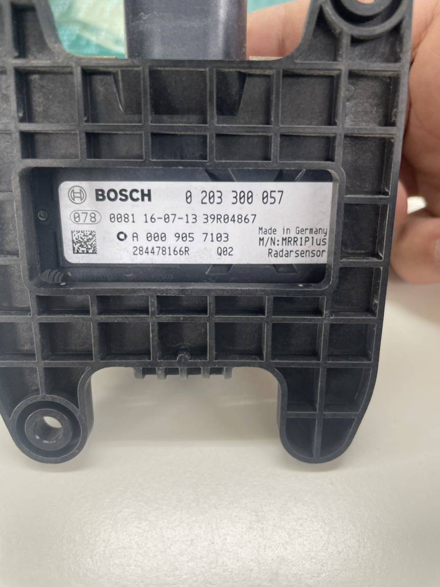 スマート　フォーフォー　453 フロント　バンパー　グリル　センサー　レーダー　A 000 905 7103 BOSCH メルセデスベンツ_画像4