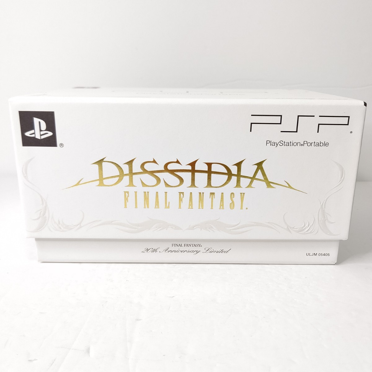 未使用 SONY PSP3000 ディシディア FF20周年 記念モデル 希少 未使用 SONY PSP3000 ディシディア FF20周年 記念モデル 希少