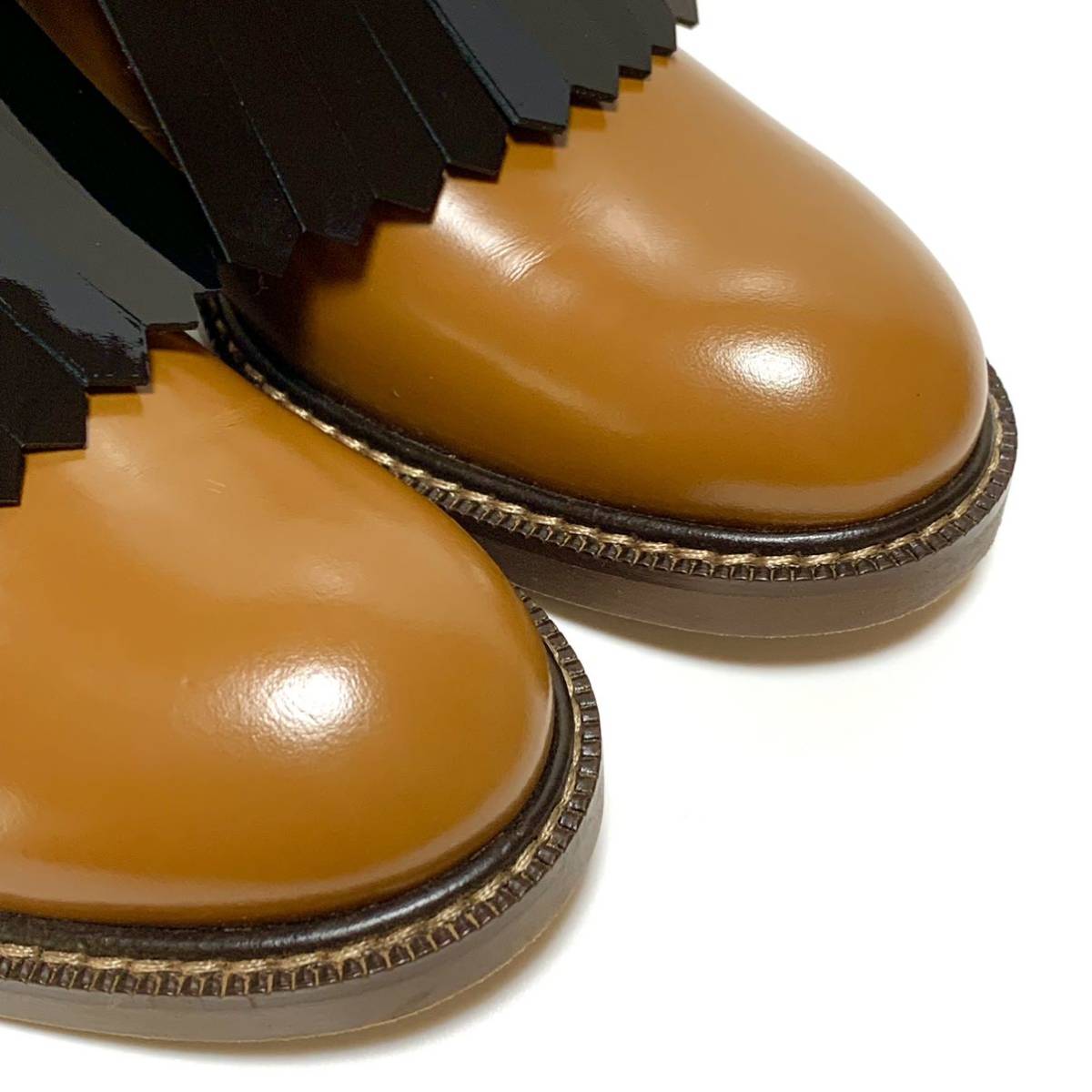 未使用 マルニ MARNI エナメル フリンジ レザー ダービー 未使用 マルニ MARNI エナメル フリンジ レザー ダービー