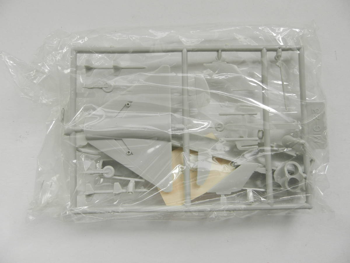 ★送料120円★大滝製作所 OTAKI オオタキ 1/144 SCALE ミニ ジェットシリーズ No.5 KIT No.A5-50 ミグ 23 (MIG-23 FLIPPER) _画像3