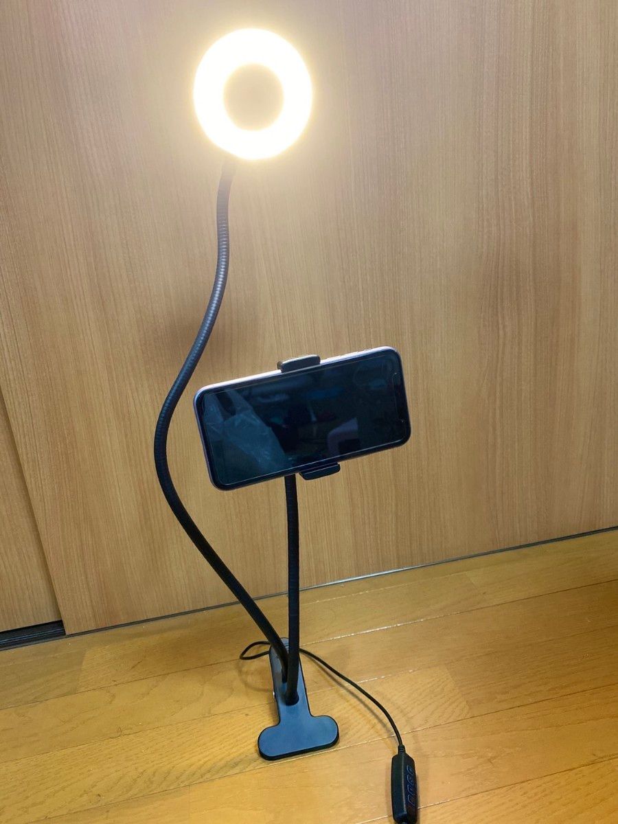 自撮りリングライト　携帯ホルダースタンド付き　クリップスタンド　3色高輝度LED　10段階調整　柔軟なアーム　USB電源　黒