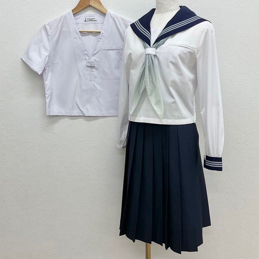 U359/T (中古) 栃木県 黒磯北中学校 女子制服4点 /校章付/160A U359/T (中古) 栃木県 黒磯北中学校 女子制服4点 /校章付/160A