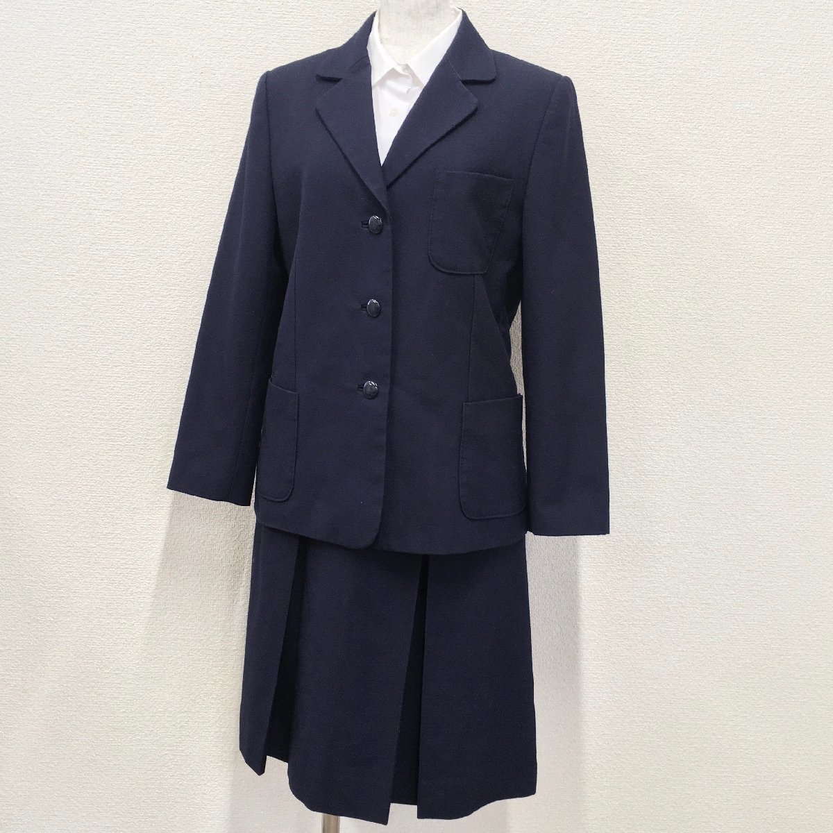 A456/T(中古) 女子制服3点 /校名不明/165A/M/W69/6箱/ブレザー/ブラウス/冬スカート/Kanko/冬服/冬用/紺/中学校/高校/学生服/女子学生