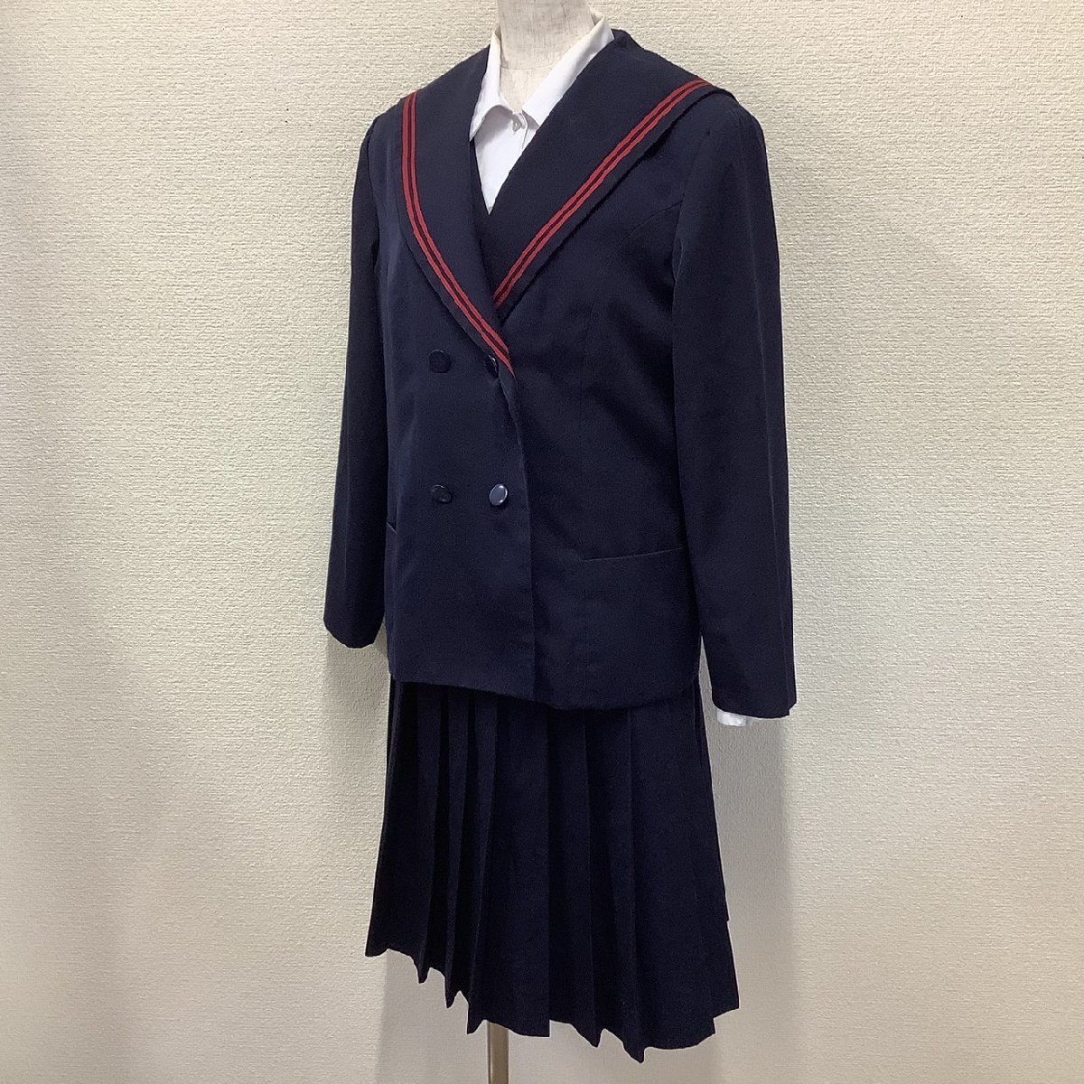 I377/Y(中古)山形県 長井南中学校 女子制服4点 /L/170A/W69/丈61/セーラーブレザー/ベスト/ブラウス/冬スカート/紺/赤ライン/冬服/学生服