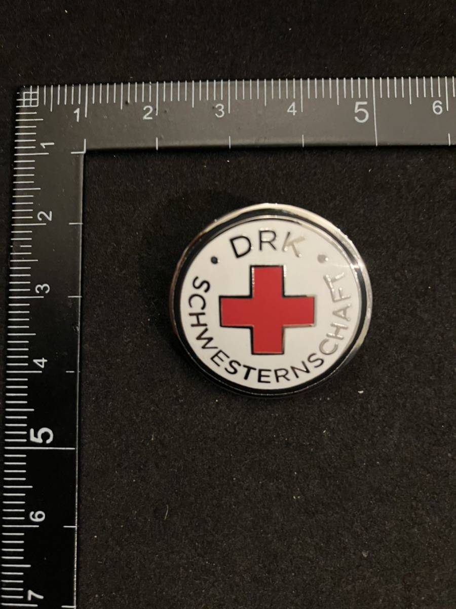 WW2 ドイツ軍　徽章　勲章　DRK 赤十字章_画像1