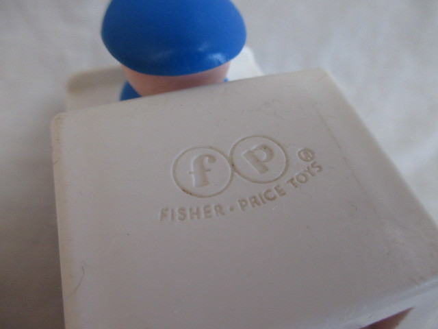 即決★FISHER PRICE TOYS フィッシャープライス　ヴィンテージ☆POST MAIL 車　ポストマンドール_画像5