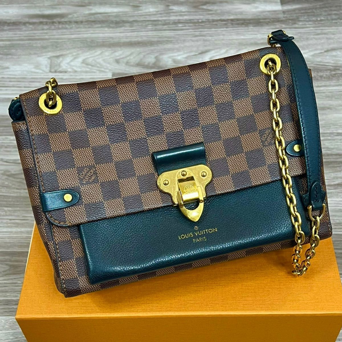 極美品　ルイ・ヴィトン V485ヴァヴァン PM ショルダーバッグ LOUIS VUITTON