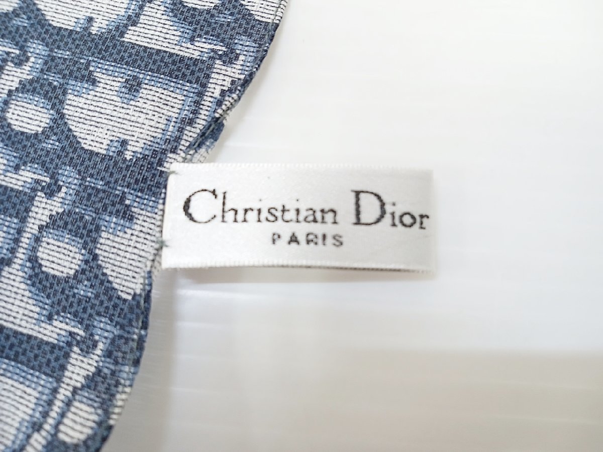 [19A-61-054] Christian Dior クリスチャンディオール ハンカチ スカーフ トロッター柄_画像4