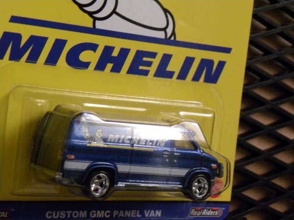 即決☆☆CUSTOM GMC PANEL VAN MICHELIN プレミアムモデル HOT WHEELS ホットウィール☆ の画像5