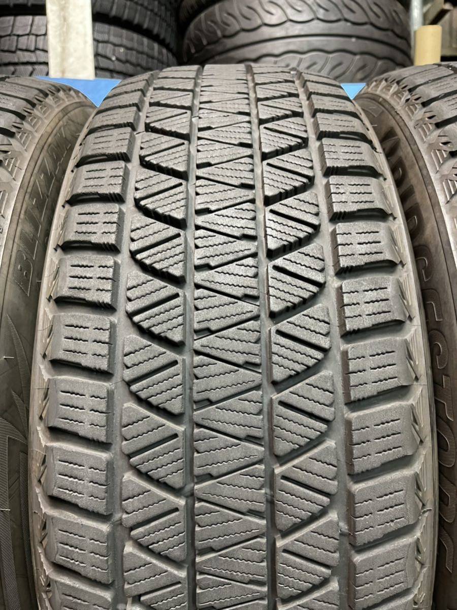 225/55R19 ブリヂストン BLIZZAK DM-V3 スタッドレスタイヤ 4本セットを2022年製_画像6