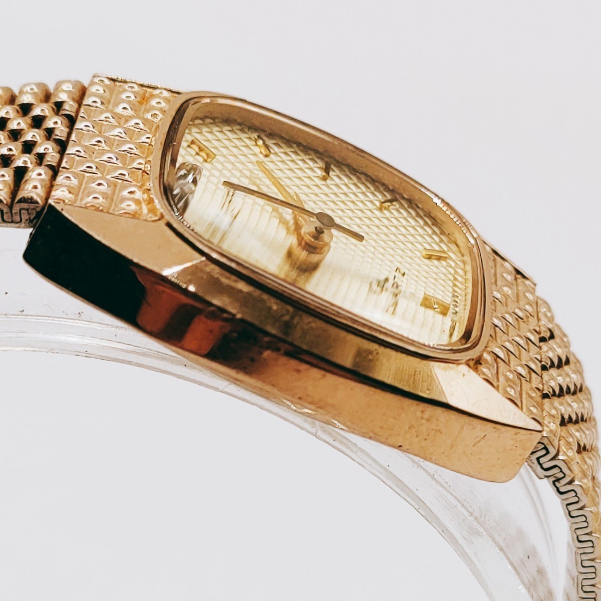 #18 GIANNI ACCARDI ジャンニ アッカルディ 腕時計 アナログ 3針 金色文字盤 ゴールド基調 時計 とけい トケイ アクセサリー ヴィンテージ_画像7