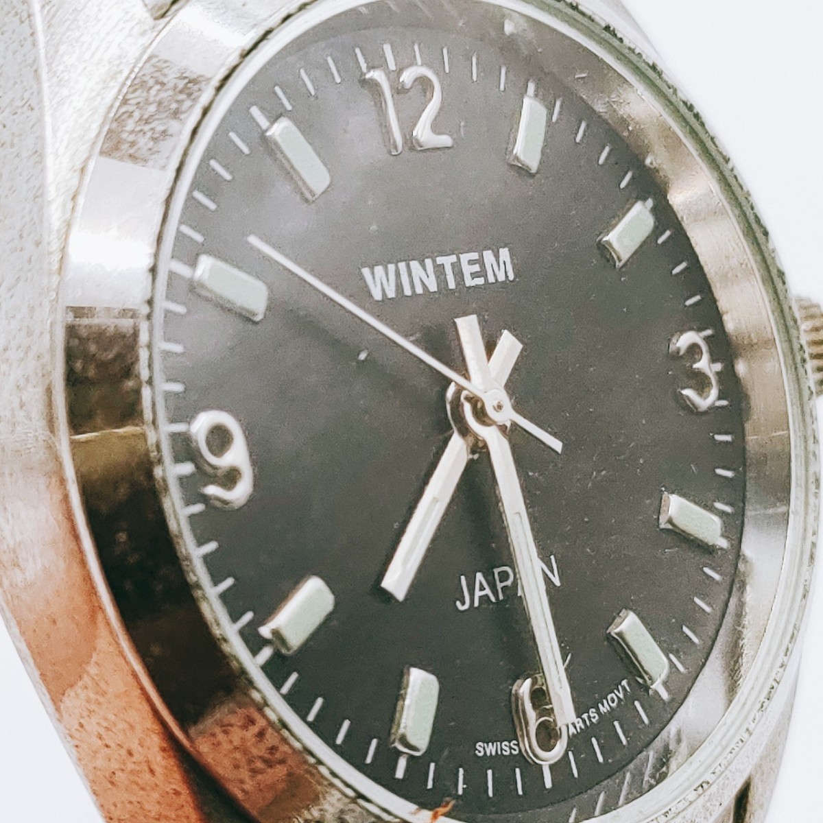 #166 WINTEM JAPAN 腕時計 アナログ 3針 黒色文字盤 シルバー色 レディース 時計 とけい トケイ アクセ ヴィンテージ アンティーク _画像3