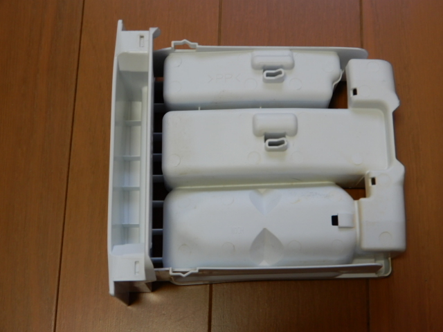 ●USED パナソニック製洗濯機パーツ 洗剤ケース NA-FA90H5/NA-FA80H5 Panasonic_画像2