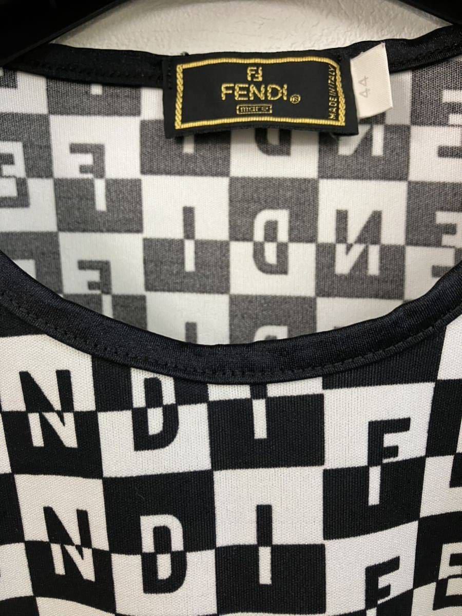 FENDI 半袖Tシャツ プリントロゴTシャツ_画像3