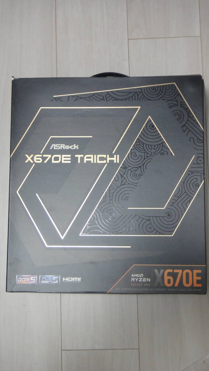 ★Asrock　X670E Taichi Socket AM5 AMD X670E E-ATXマザーボード★_画像1