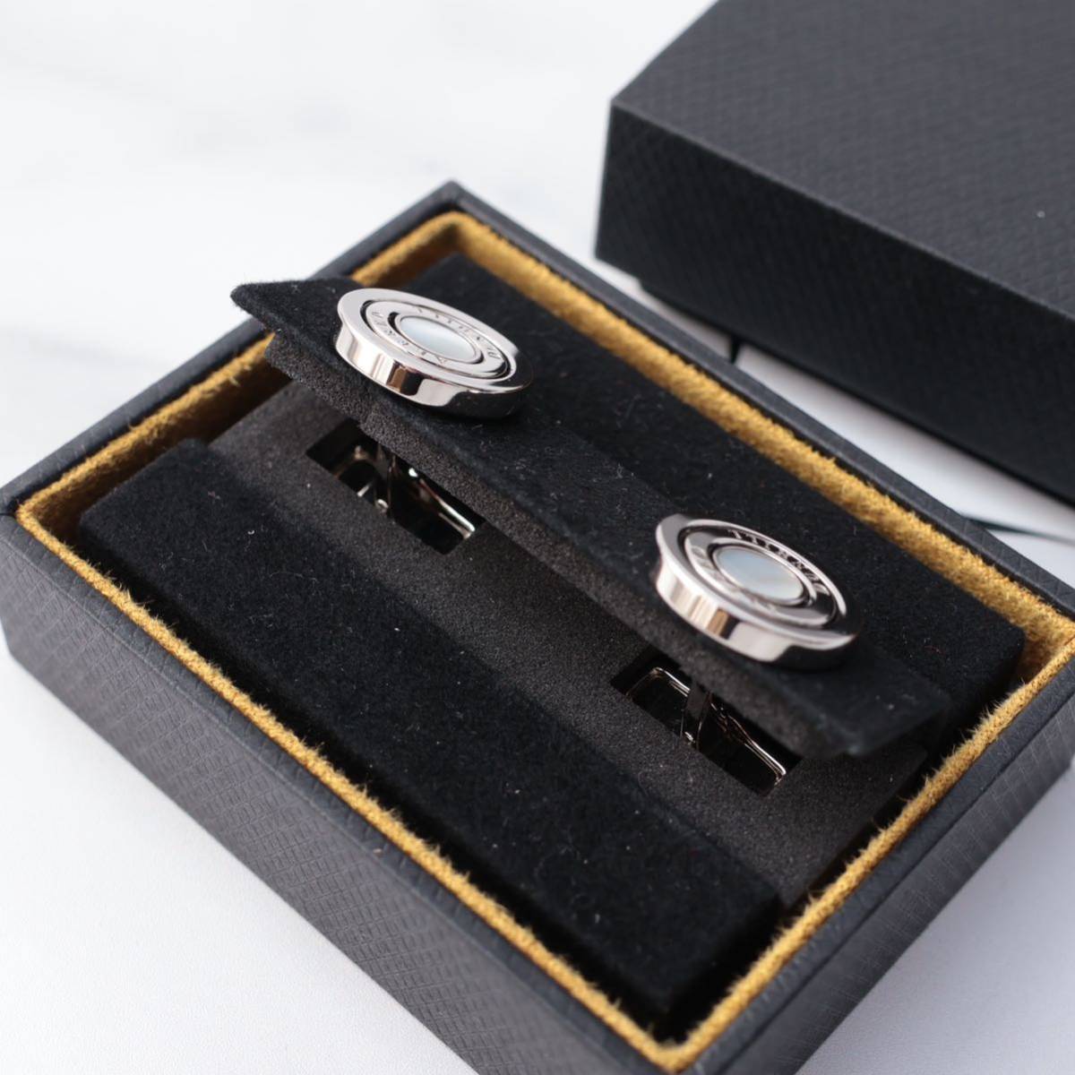 未使用 ダンヒル Dunhill カフス ジャイロ カフリンクス|Yahoo 未使用 ダンヒル Dunhill カフス ジャイロ カフリンクス|Yahoo