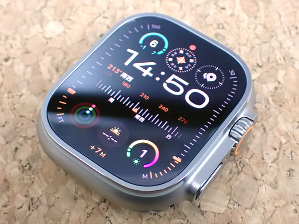 【中古 美品】Apple Watch Ultra GPS+Cellularモデル 49mm チタニウムケース と ミッドナイトオーシャンバンド MQFK3J/A(PAA434-1)_画像2