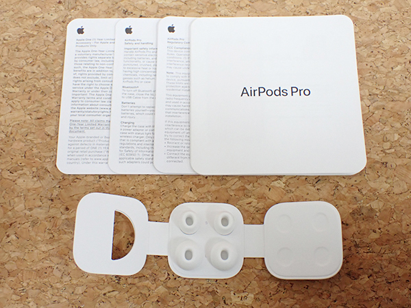 【中古 良品】Apple 純正 AirPods Pro MWP22J/A ノイズキャンセル Wireless Charging Case 本体(PAA802-3)_画像2