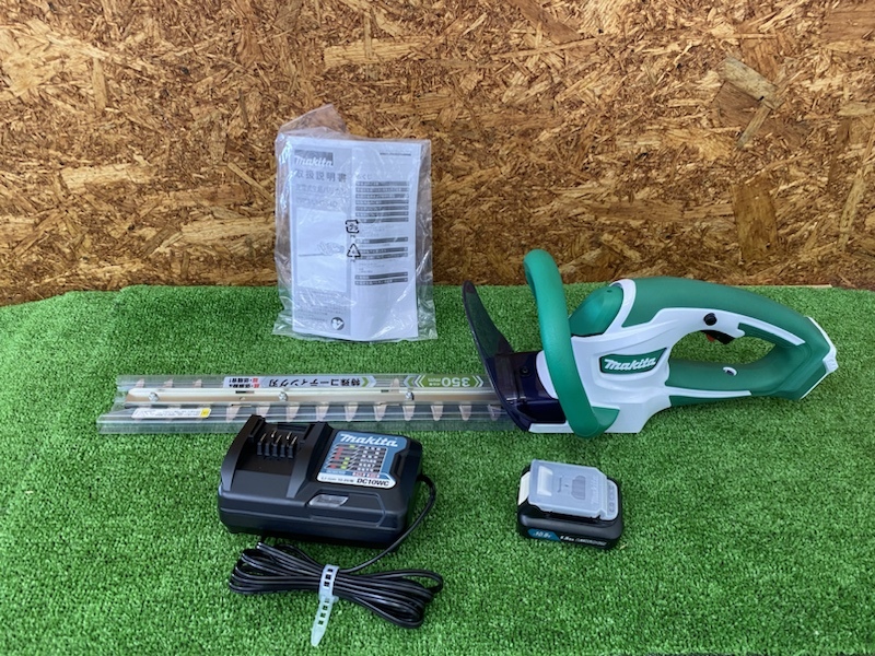 △ E56 充電式生垣バリカン makita マキタ MUH354DWH 10.8V バッテリ×1 中古品_画像1