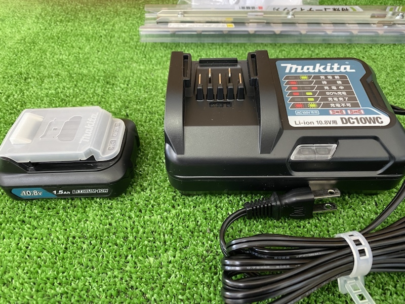 △ E56 充電式生垣バリカン makita マキタ MUH354DWH 10.8V バッテリ×1 中古品_画像9