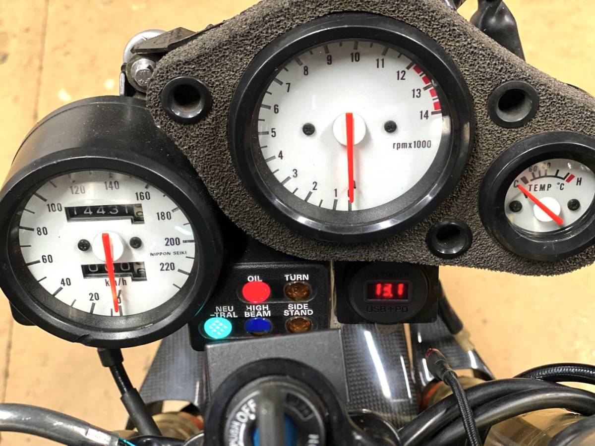 VFR400R NC30 for - genuine article. carbon fibre by using .ACC switch attaching ( width ) USB/USB-C / digital voltmeter kit 