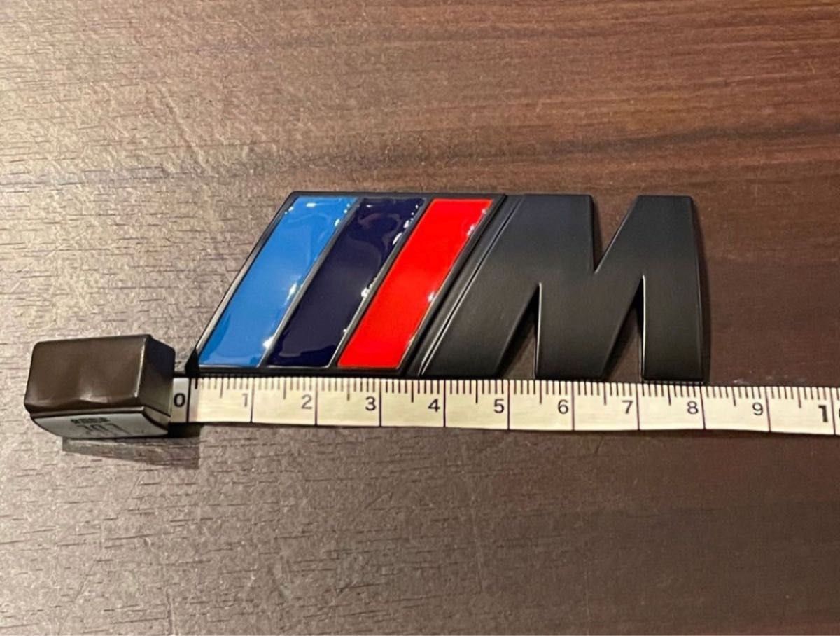 高品質 BMW Mエンブレム 1個 83×30× マットブラック サイド M 高品質 BMW Mエンブレム 1個 83×30× マットブラック サイド M