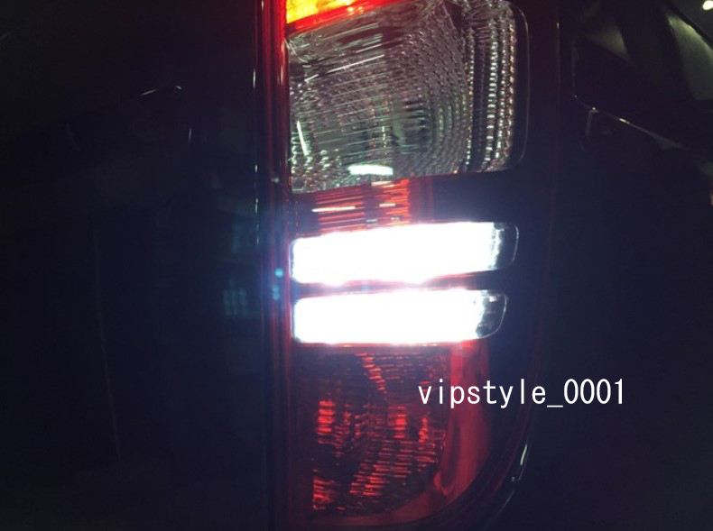 ベンツ Vクラス W639 後期 V350 LEDバックバルブ バックランプ LED バック球 キャンセラー付_画像1