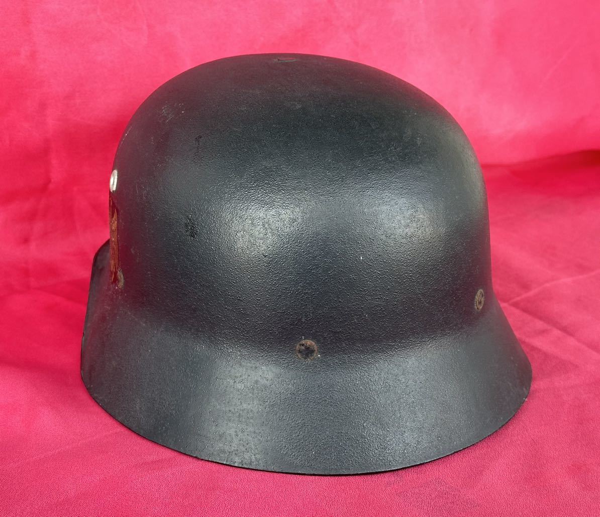 レプリカWWⅡドイツ軍／樹脂製シュタールヘルム(ヘルメット)中古