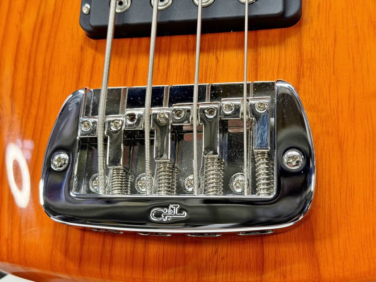 動作OK! 美品 G&L L・2000 BASS TRIBUTE SERIES エレキベース ソフトケース付き 中古_画像2