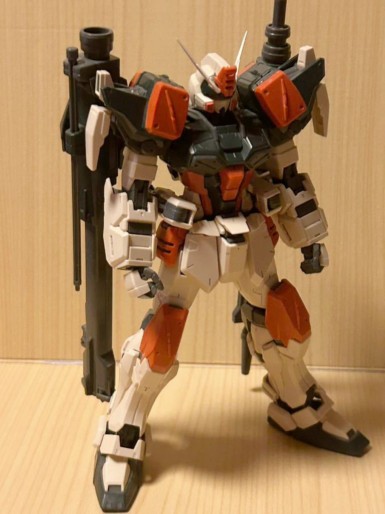 プラモデル　ガンプラ　MG 1/100 バスター ガンダム　素組完成品_画像4