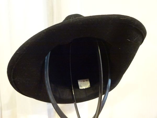 ∃ 三都帽子 ∃ メンズ・紳士　中折れハット　黒色帽子　スタイルハット サイズ５７cm〜５９cm　キャップ　帽子_画像2