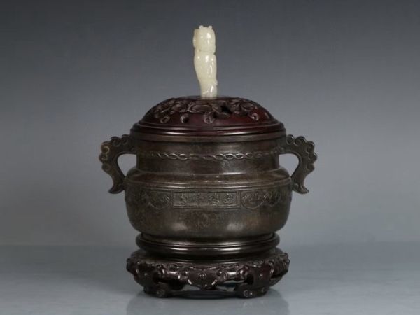明代 宣徳年製 古銅彫 如意紋香熏炉【仁】古銅器 置物擺件 古賞物 中国古玩 蔵出