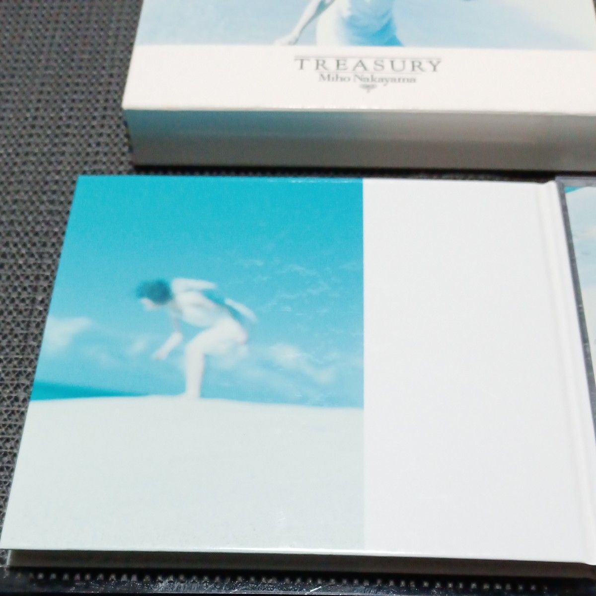 中山美穂 CD　ＴＲＥＡＳＵＲＹ