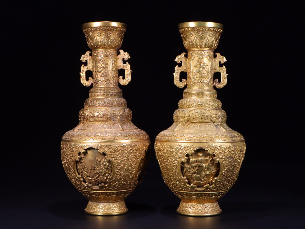 ▽鴻▽清朝時代 古銅塗金彫 君子紋龍耳転心瓶一対 乾隆年製 金水厚重 時代物 中国古美術 骨董品