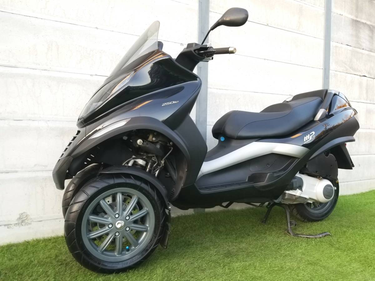 * spring. large sale in session * real running 6800. Piaggio MP3 250.li bar Strike great popularity trike handy price present car verification warm welcome *