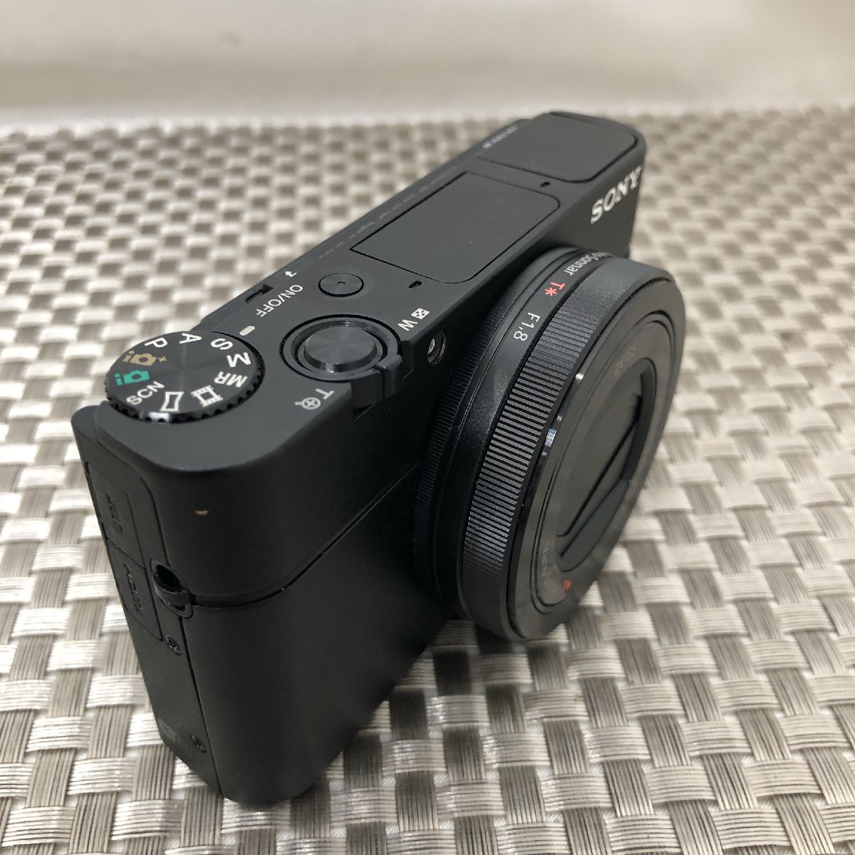 【訳あり品/インボイス登録店/KU】SONY ソニー DSC-RX100M3 ブラック コンパクトデジタルカメラ デジカメ HA0127/008_画像3