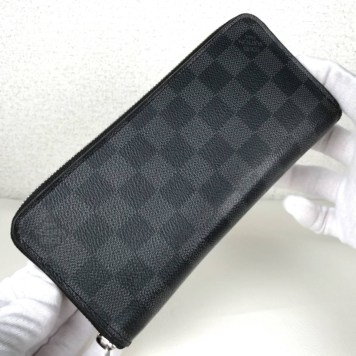 本物保証 1円~ 美品 2017年製 LOUISVUITTON ダミエ グラフィット ジッピー ヴェルティカル 男女 ラウンドファスナー 長財布 中古 GI4107_画像2