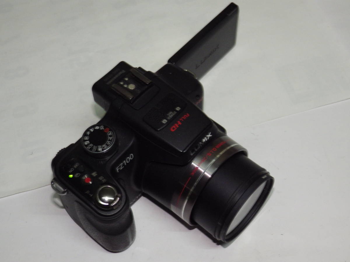 ■中古美品 ネオ一眼 パナソニック ルミックスFZ100黒◆動作確認済◆25-600mm◆1410万画素◆バリアングル液晶■_画像3