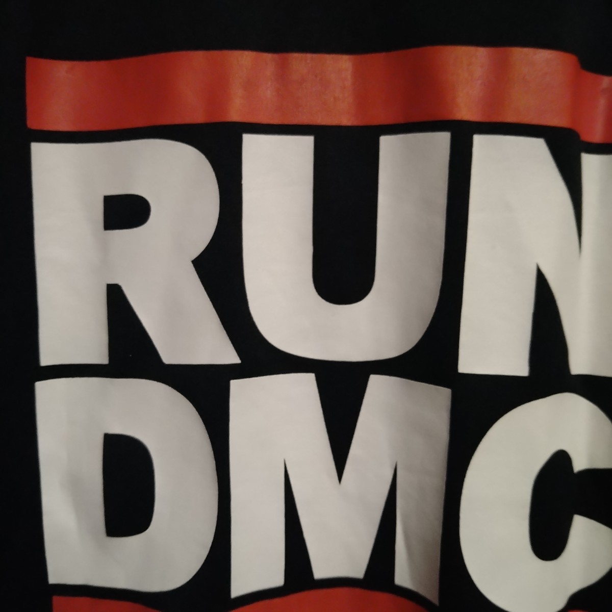 アディダス　RUN DMC　adidas ジャージ デサント製 黒(M〜Lサイズ相当サイズ表記なし)_画像3