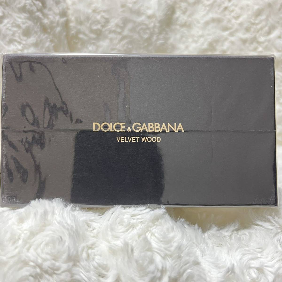  Dolce & Gabbana view ti bell bed wood o-do Pal fam