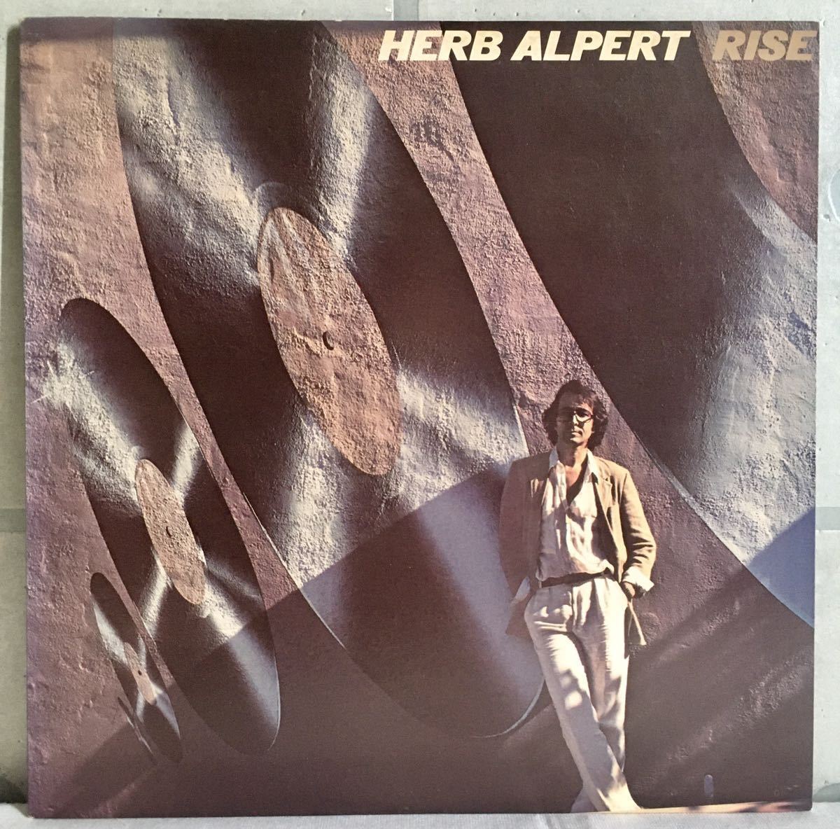 美盤 LP / Herb Alpert (ハーブ・アルパート) - Rise / Latin Soul Funk Disco AOR / Tom Scott, Joe Sample, Harvey Mason / Biggieネタの画像1