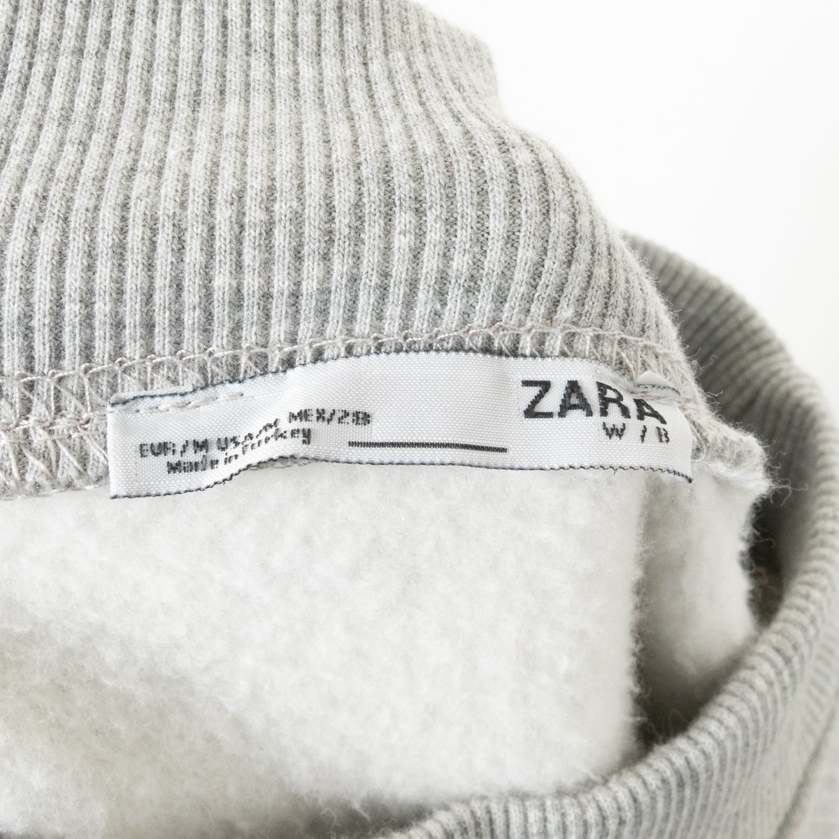 ZARA ザラ 裏起毛スウェット ファーポケット付きトレーナー カットソー トップス オーバーサイズ ゆったり 秋冬 グレー 灰色 M レディース_画像2