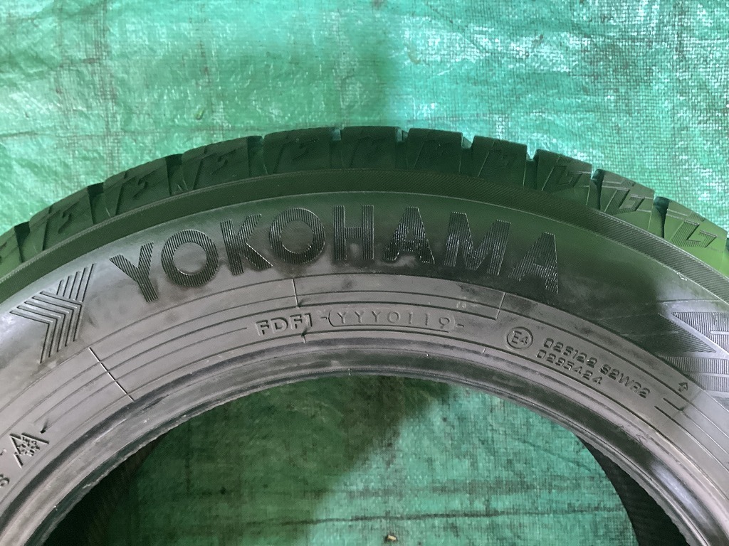 YOKOHAMA ヨコハマ IG60 215/60R16 2019年製 冬タイヤ スタッドレスタイヤ 4本セット D8-1 EM_画像7
