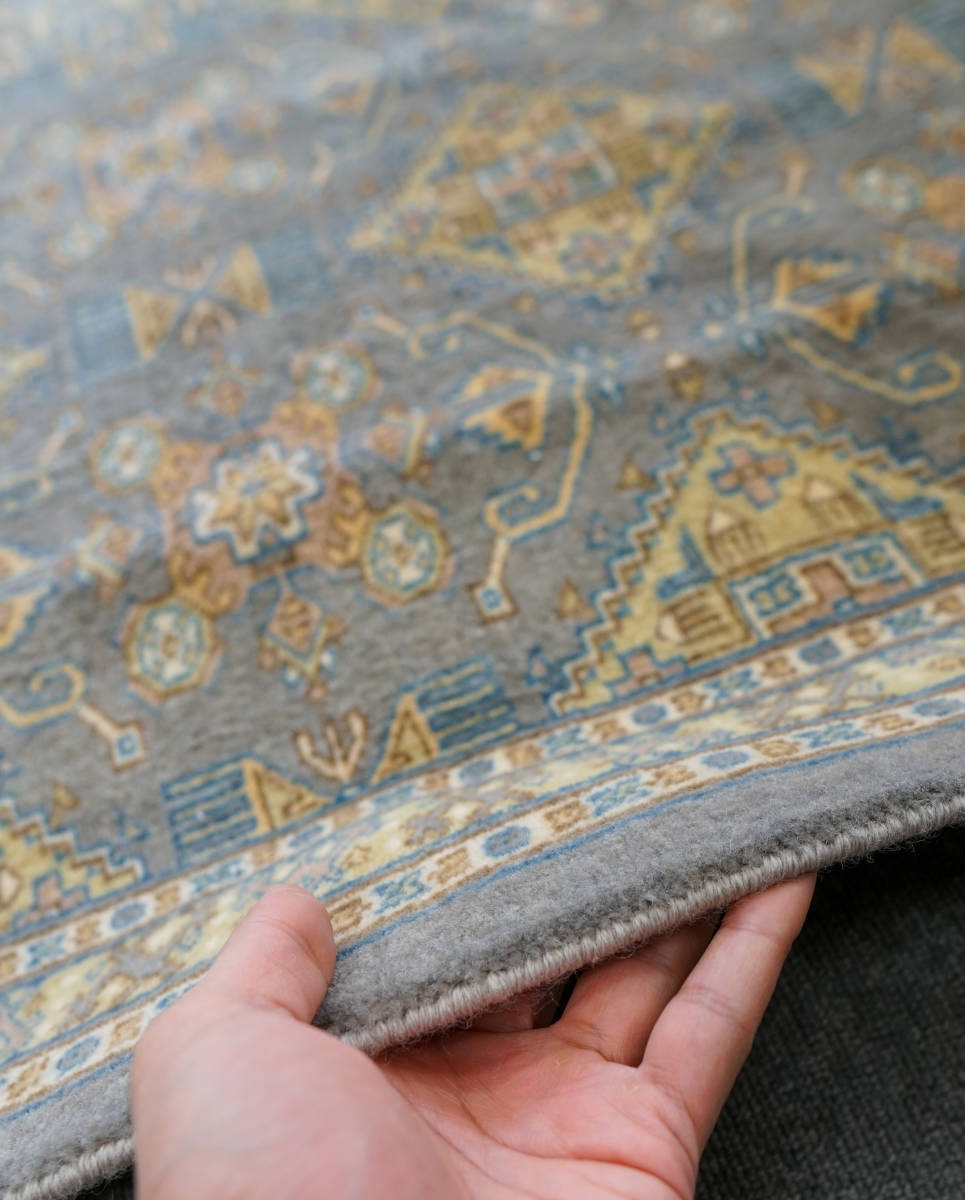 138×81cm【パキスタン手織り絨毯】| カーペット、ラグ 138×81cm【パキスタン手織り絨毯】| カーペット、ラグ