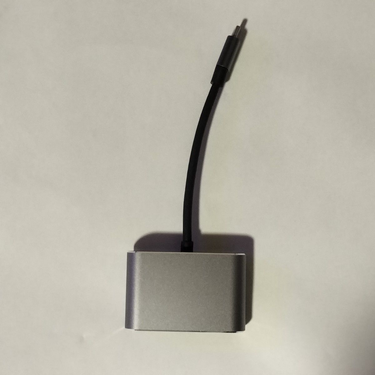 映像出力変換アダプター (Type-C to HDMI/VGA)